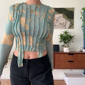 Verge Girl Cloud Print Top